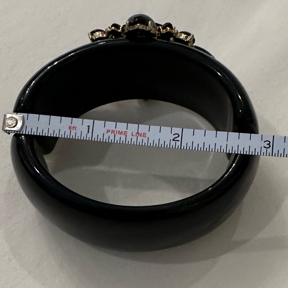 Vintage black jeweled cuff - Picture 5 of 7